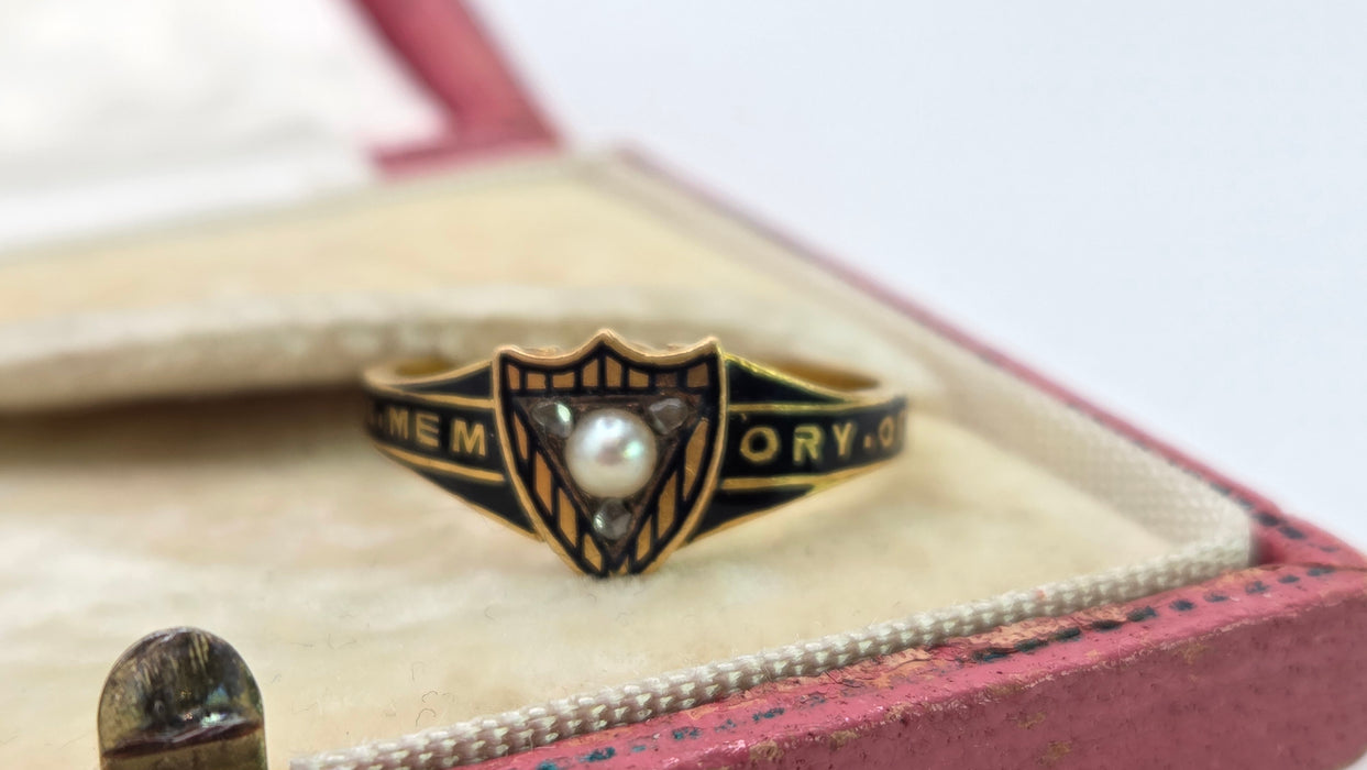 2668: Antique 18ct Gold Diamonds Seed Pearl "In Memory of " Ring- From 1865