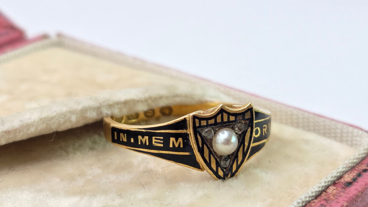 2668: Antique 18ct Gold Diamonds Seed Pearl "In Memory of " Ring- From 1865