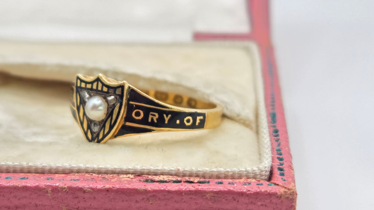 2668: Antique 18ct Gold Diamonds Seed Pearl "In Memory of " Ring- From 1865
