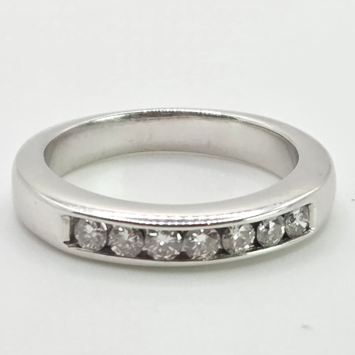 2671: Vintage 18crt  White Gold 7 Natural Round Full Cut Diamonds (0.5ct) Ring