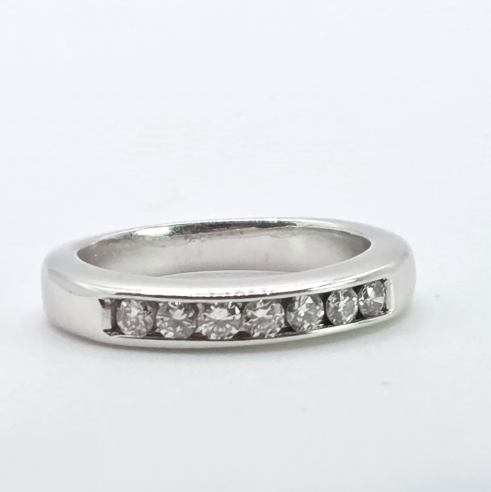 2671: Vintage 18crt  White Gold 7 Natural Round Full Cut Diamonds (0.5ct) Ring