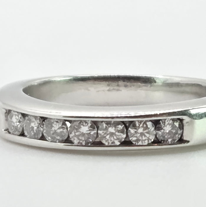 2671: Vintage 18crt  White Gold 7 Natural Round Full Cut Diamonds (0.5ct) Ring