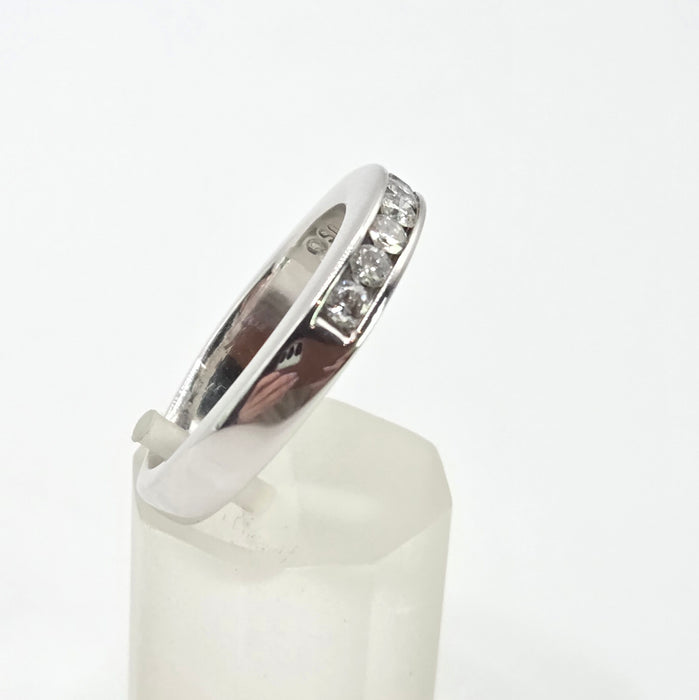 2671: Vintage 18crt  White Gold 7 Natural Round Full Cut Diamonds (0.5ct) Ring