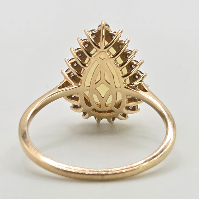 2899: Vintage 9ct Gold Pear Cut White Opal 21 Natural Diamonds Ring