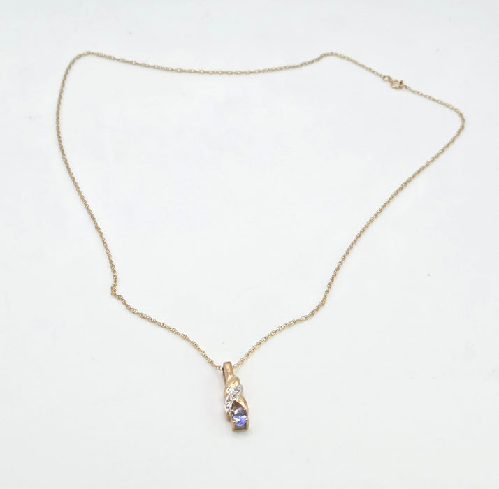 2754: Vintage 9ct Gold Tanzanite Natural Sparkling Diamonds Pendant & 9ct Chain