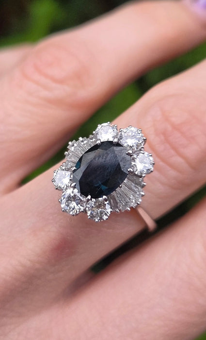2898: Vintage 18ct White Gold Natural Diamonds (2.1ct) Sapphire Diana Style Cluster Ring