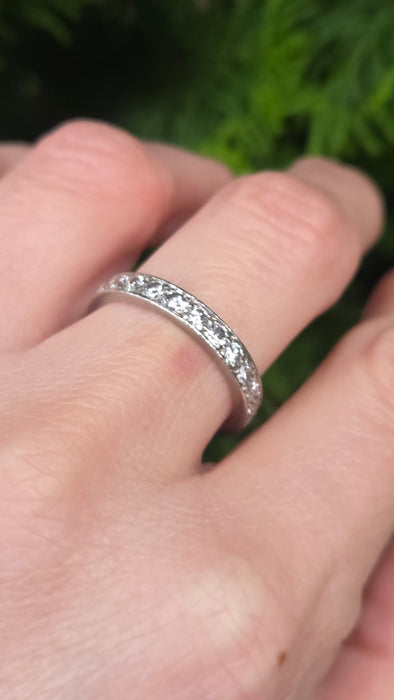 2667: Vintage Platinum 24 Natural Sparkling Diamonds (1.3ct) Eternity Ring- Size S