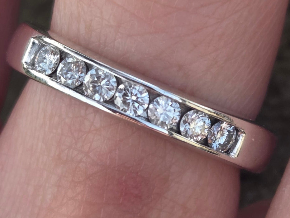 2671: Vintage 18crt  White Gold 7 Natural Round Full Cut Diamonds (0.5ct) Ring