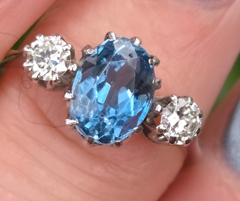 2467- Vintage Rare 18ct White Gold Platinum Aquamarine Diamonds 3-Stone Straight Ring