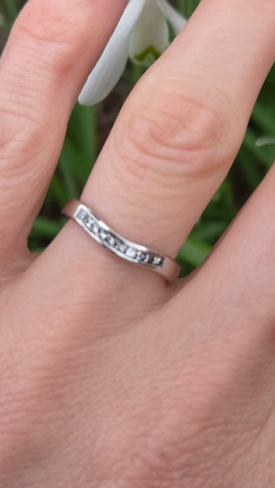 2673: Vintage Platinum Natural Diamonds Wishbone Dress/Stacker Ring