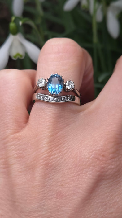 2467- Vintage Rare 18ct White Gold Platinum Aquamarine Diamonds 3-Stone Straight Ring