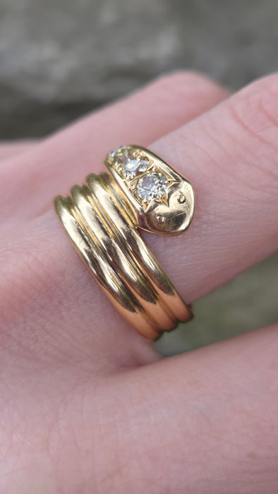 6441 Vintage: Statement 18ct Gold Natural Diamonds (0.63ct) Snake Ring