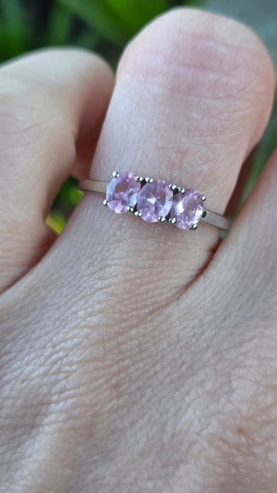 2860: Vintage 9ct White Gold Pink Sapphires Trilogy Ring