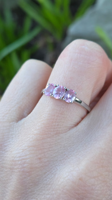 2860: Vintage 9ct White Gold Pink Sapphires Trilogy Ring