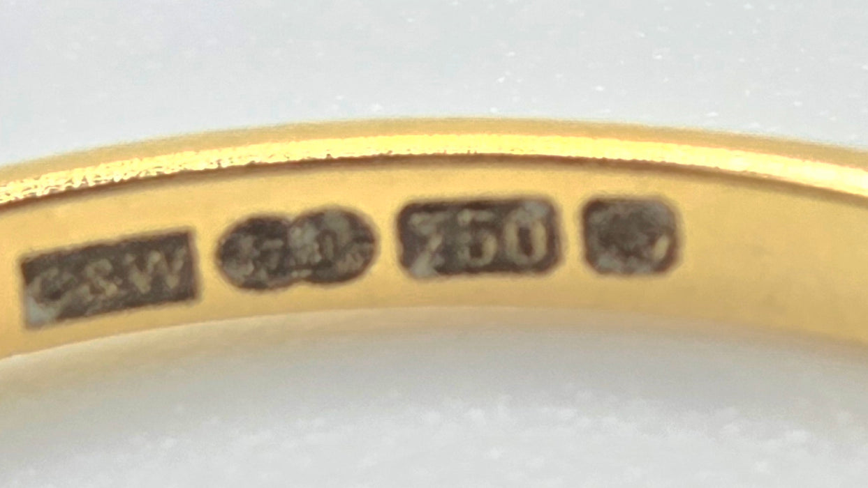 2869: Vintage 18ct Gold Rubies Natural Sparkling Diamonds Dress/Stacker Ring