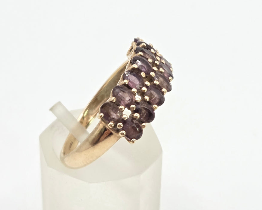 2878: Vintage & Rare 9ct  Gold Tiered Smokey Quartz Ring