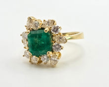 Load image into Gallery viewer, 3014 Vintage 18ct Gold Emerald (2.42ct) Diamonds (1.5ct) Cluster Ring
