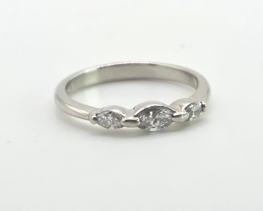 2674 : Vintage Platinum Marquise Cut  Natural Sparkling  Diamonds Ring