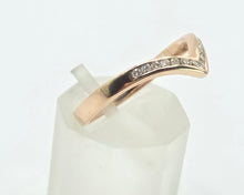 Load image into Gallery viewer, 2839: 18ct Gold 15 Diamonds Wishbone Dress/Stacker Ring
