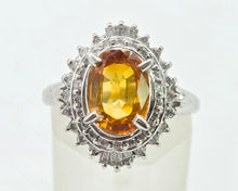 Load image into Gallery viewer, 2881: Vintage Platinum Orange Sapphire (2.11ct) Diamonds Cluster Ring
