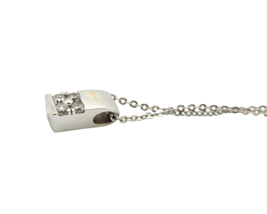 2886: Vintage 18ct White Gold Necklace Diamonds Pendant