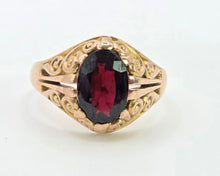 Load image into Gallery viewer, 2895: Antique 9ct Rose Gold Garnet Ring- From 1914
