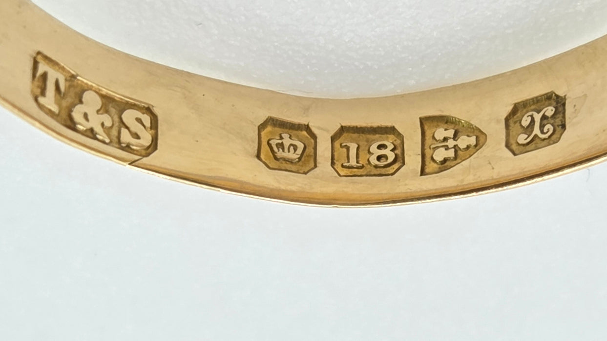 2970: Antique 18ct Gold Signet Ring- From 1923