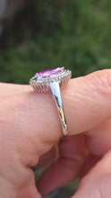 Load image into Gallery viewer, 2871: Vintage 9ct White Gold 32 Natural Diamonds (0.32ct) Dress Ring
