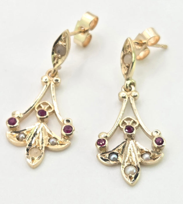 2853: Vintage 9ct Gold Seed Pearls & Rubies Drop Dangle Earrings