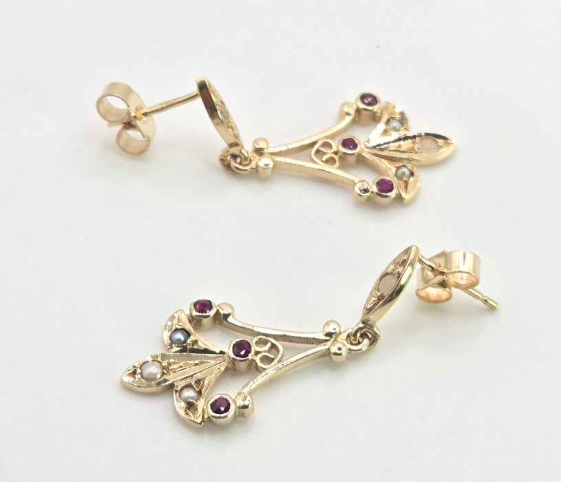 2853: Vintage 9ct Gold Seed Pearls & Rubies Drop Dangle Earrings