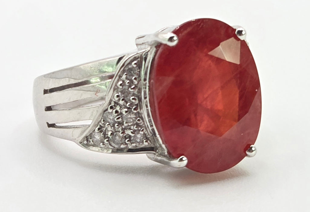2892: Vintage 18ct White Gold Padparadscha Sapphire (8.54ct) Diamonds Cluster Cocktail Ring