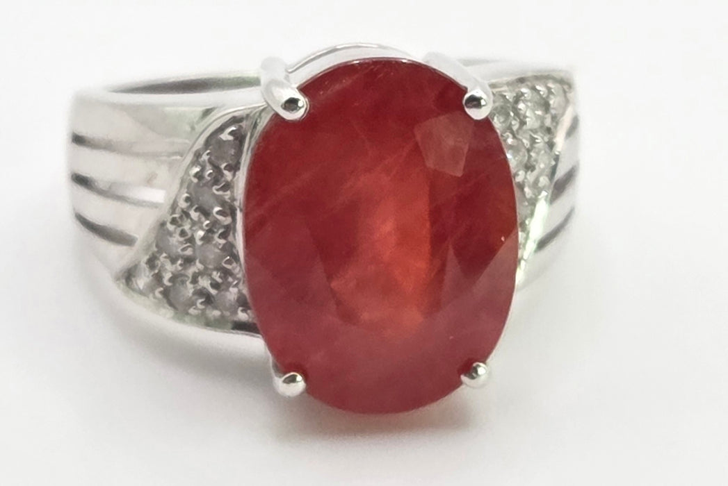 2892: Vintage 18ct White Gold Padparadscha Sapphire (8.54ct) Diamonds Cluster Cocktail Ring