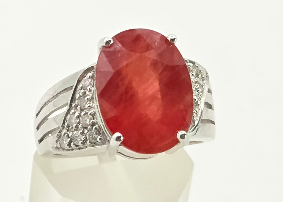 2892: Vintage 18ct White Gold Padparadscha Sapphire (8.54ct) Diamonds Cluster Cocktail Ring