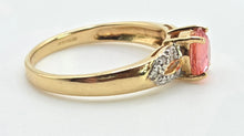 Load image into Gallery viewer, 2893: Vintage 18ct Gold Padparadscha Sapphire Diamonds Ring
