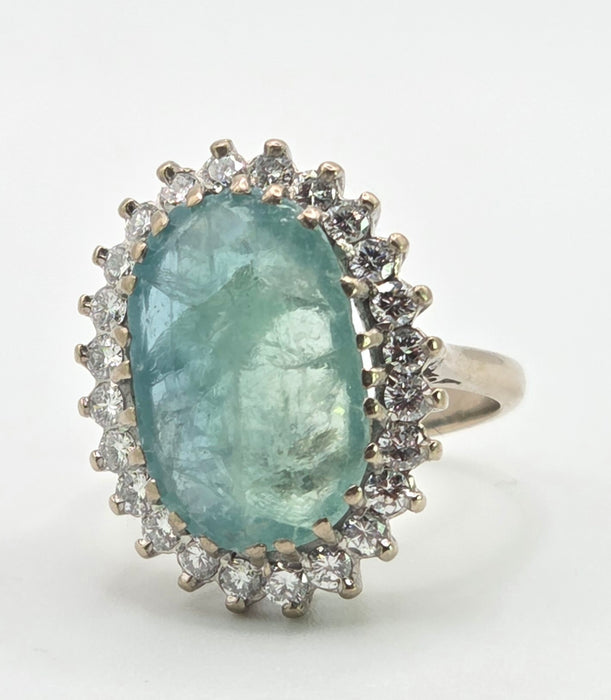 2924: Vintage 18ct Gold Rare Mint Green Emerald(6.5ct) Diamonds (1.20ct) Cocktail Cluster