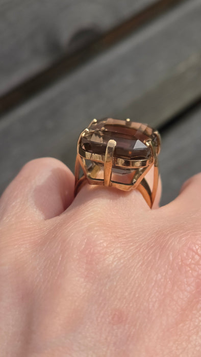 6476  Vintage: large 9ct Gold Square Cu Smokey Quartz Statement Ring