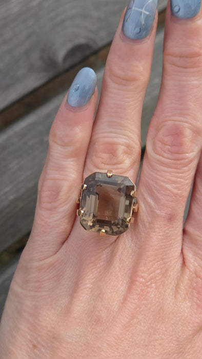 6476  Vintage: large 9ct Gold Square Cu Smokey Quartz Statement Ring