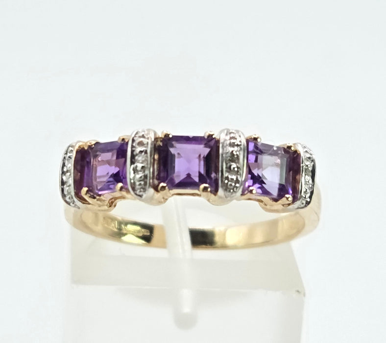 3005: Vintage 9ct Gold Lilac Amethyst Diamonds Stacker/Half-Eternity Ring