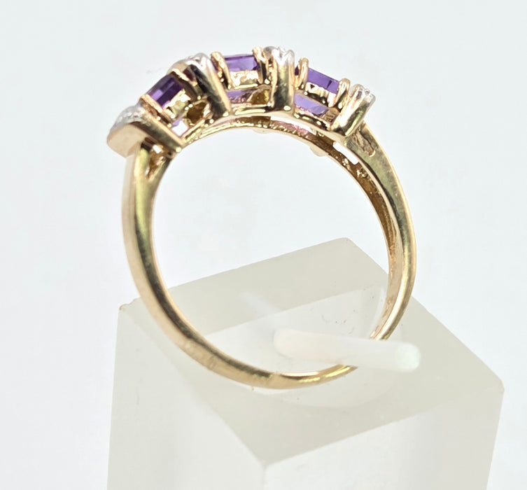 3005: Vintage 9ct Gold Lilac Amethyst Diamonds Stacker/Half-Eternity Ring