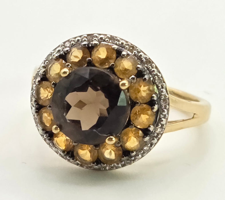 3008: 9ct Gold Citrines, Smokey Quartz Natural Diamonds Target Ring