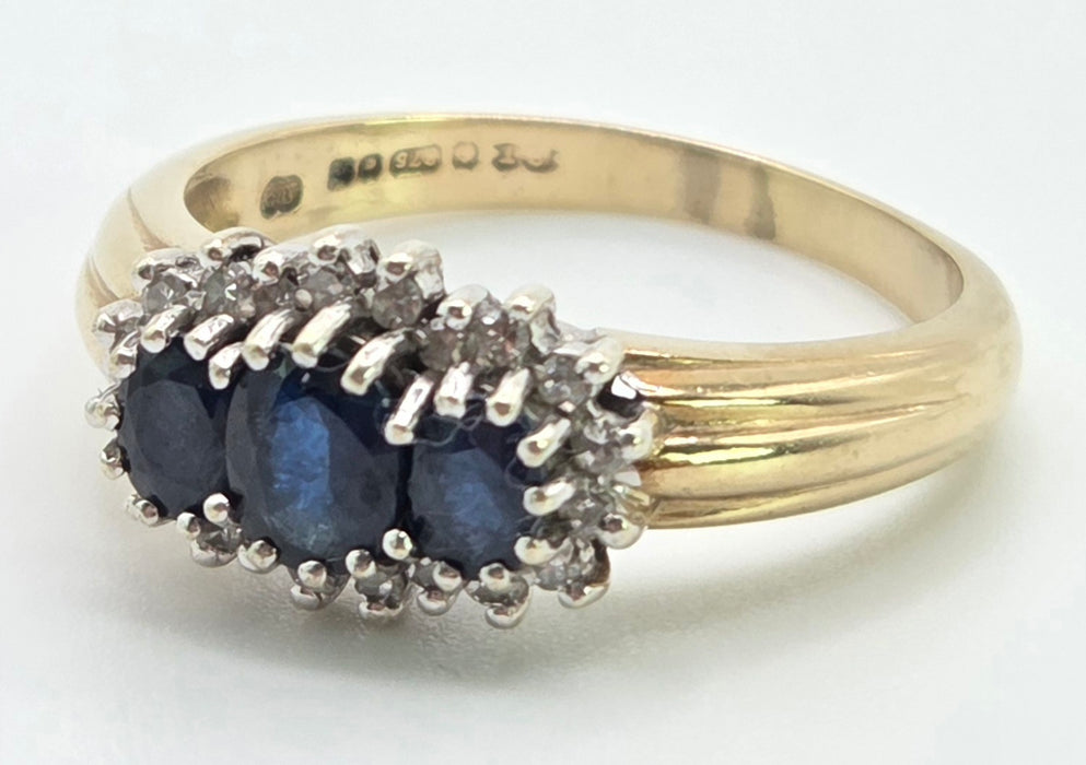 3010 Vintage 9ct Gold French Blue Sapphires 20 Natural Sparkling Diamonds Ring