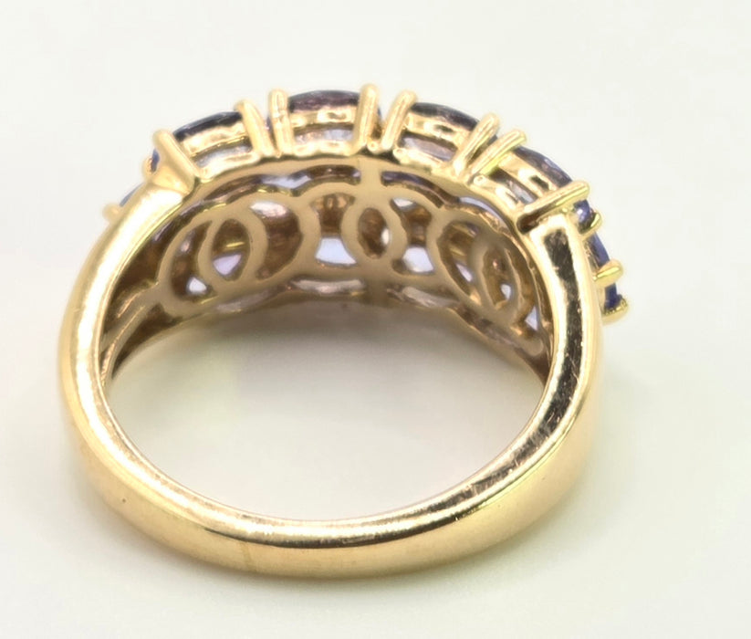 3012 Vintage 9ct Gold Violet Blue Tanzanites Tiered Cocktail Ring