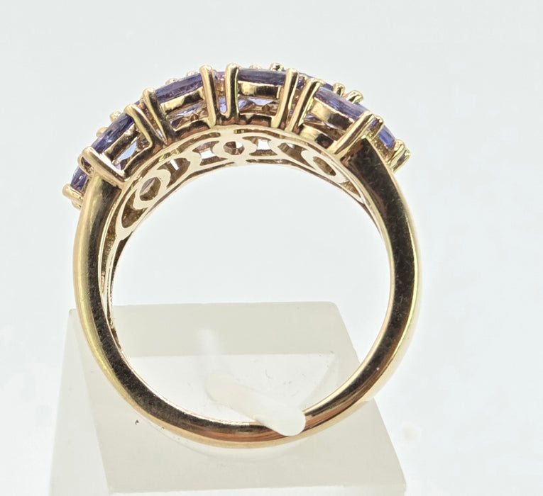 3012 Vintage 9ct Gold Violet Blue Tanzanites Tiered Cocktail Ring