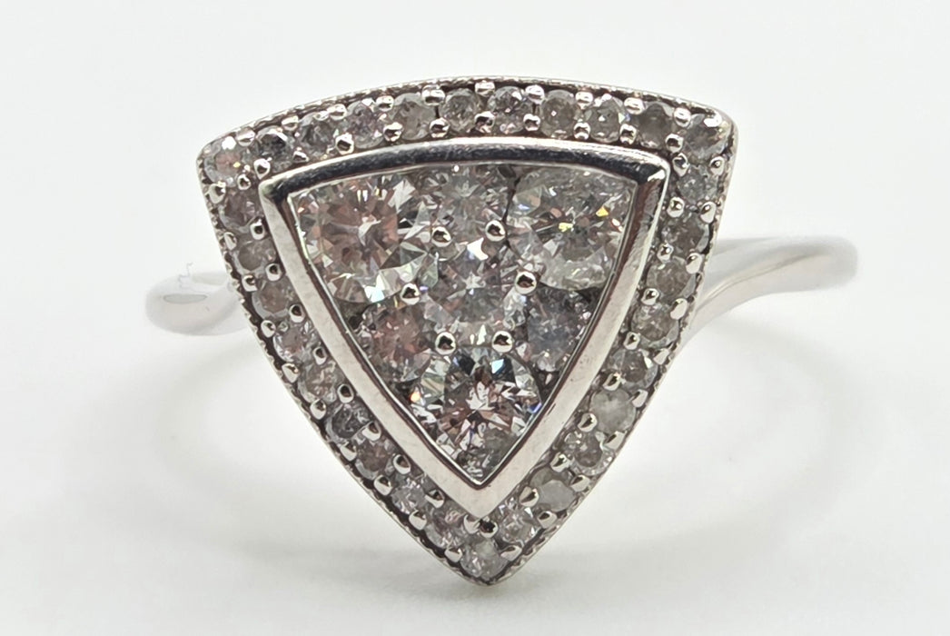 2847 Vintage: 9ct White Gold 37 natural Sparkling Diamonds (1ct)  Dress Ring