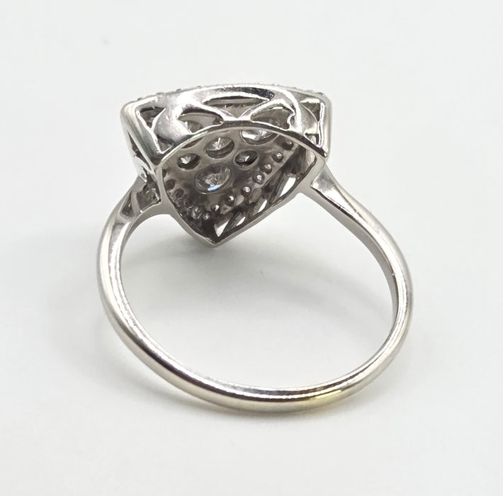 2847 Vintage: 9ct White Gold 37 natural Sparkling Diamonds (1ct)  Dress Ring