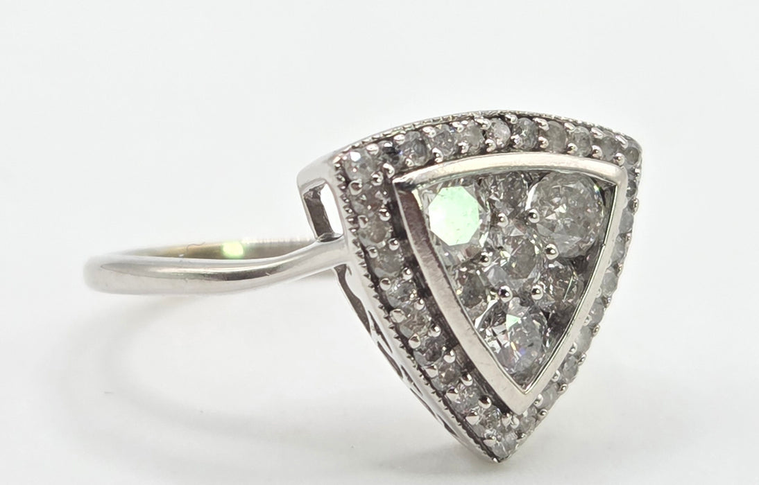 2847 Vintage: 9ct White Gold 37 natural Sparkling Diamonds (1ct)  Dress Ring