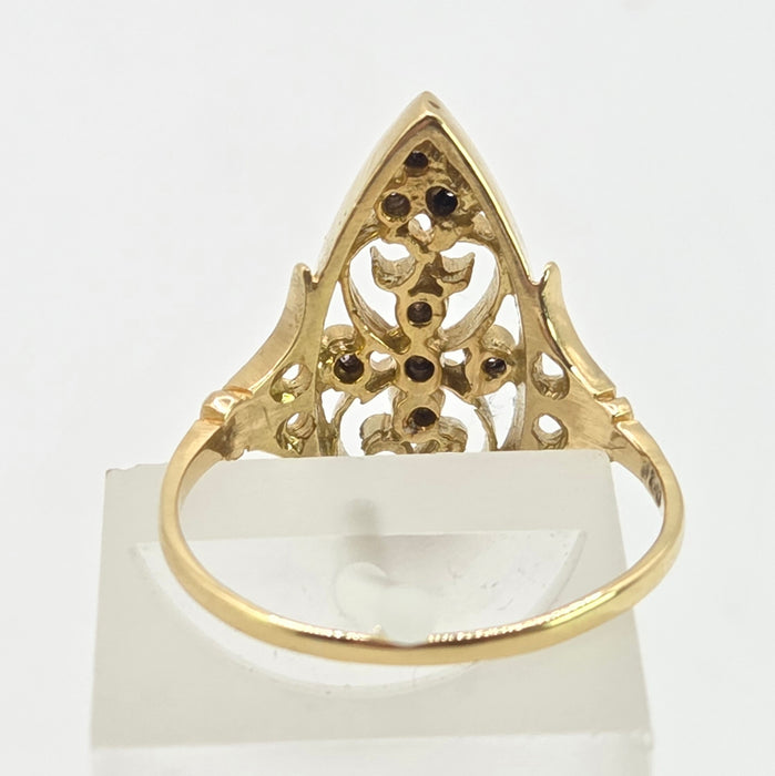 2882: Antique Art Deco Diamonds Ring