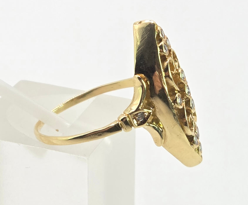 2882: Antique Art Deco Diamonds Ring
