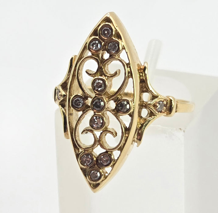 2882: Antique Art Deco Diamonds Ring