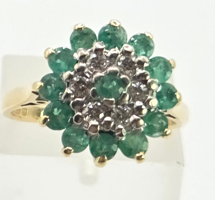 2943: Vintage 18ct Gold Emeralds Diamonds Floral Cluster Ring-From 1975